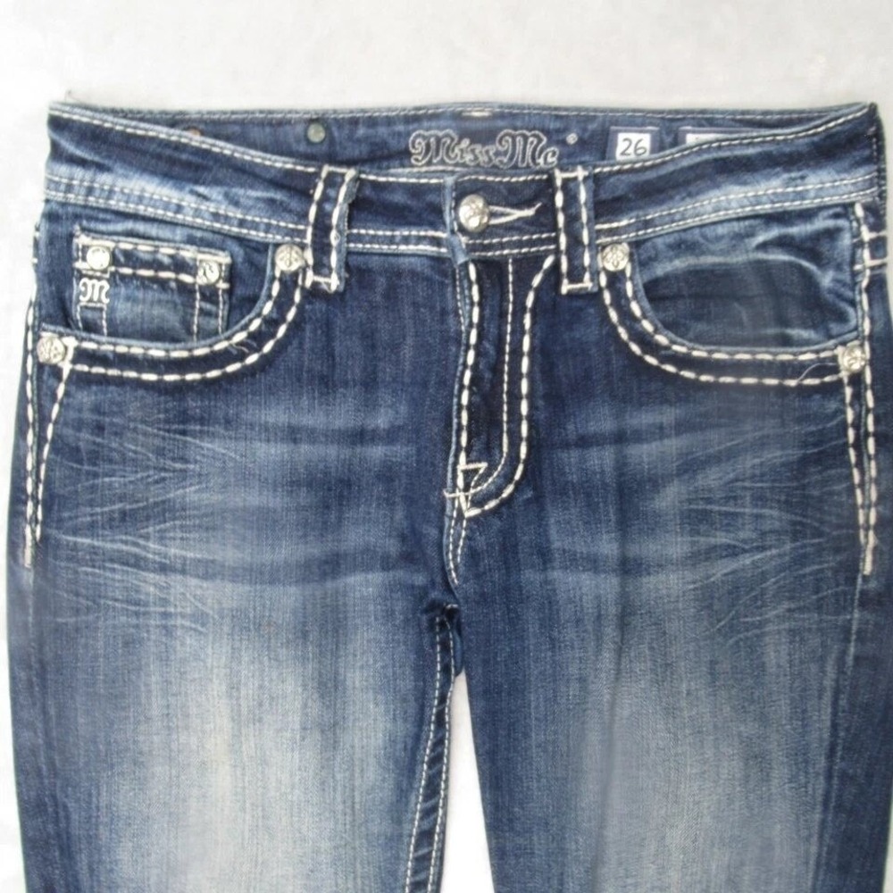 MIss Me Capri Jeans Womens 26 Boyfriend Low Rise Thick Stitch Embellished 30x25